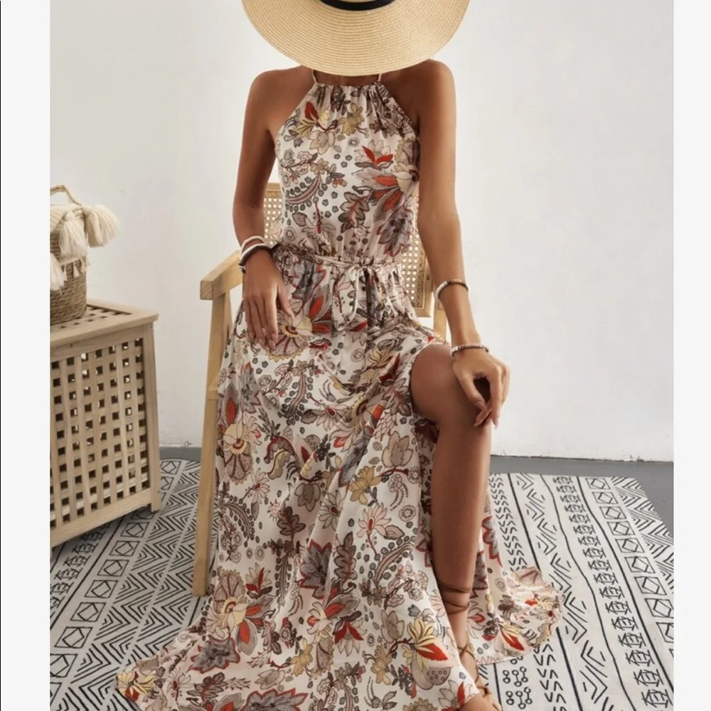 Boho Floral Print Belted Halter Maxi dress - Picture 6 of 7